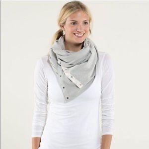 Lululemon Tube Scarf